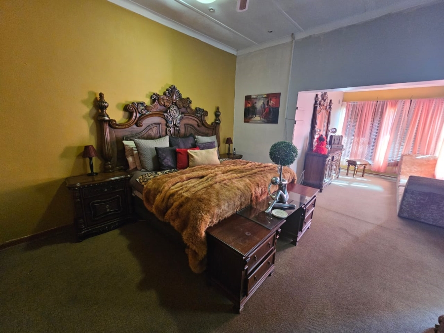 7 Bedroom Property for Sale in Bethlehem Free State